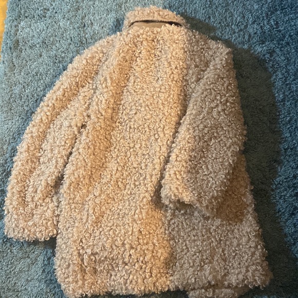 Zara Teddy Coat - Picture 5 of 5